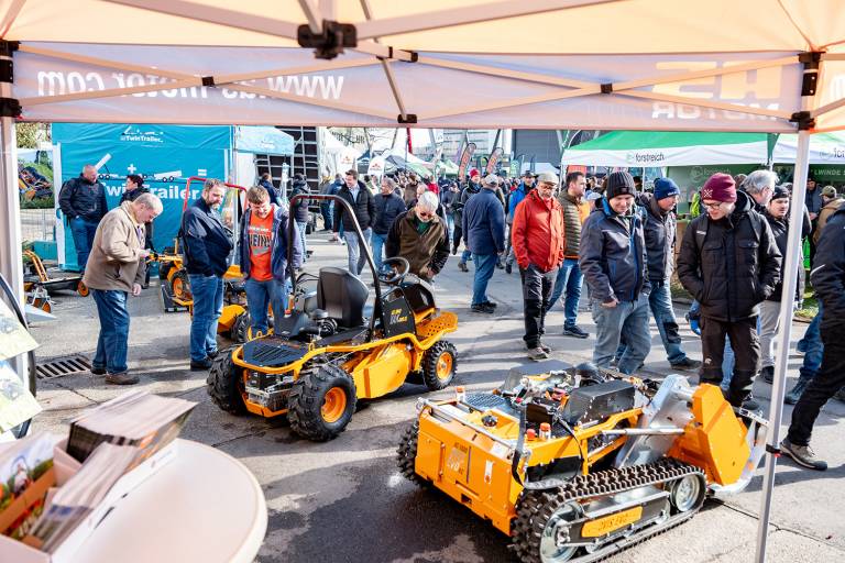 AriensCo with the brands Ariens and AS-Motor at their booth at this years fair: ForstLIve in Offenburg. Presenting their new products to visitors.