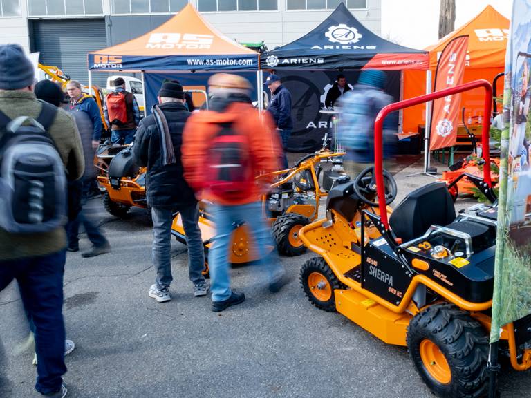 AriensCo with the brands Ariens and AS-Motor at their booth at this years fair: ForstLIve in Offenburg. Presenting their new products to visitors.